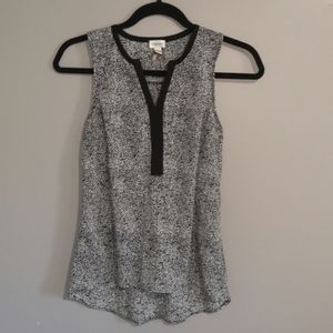 Sheer tank 3/$25 🍒